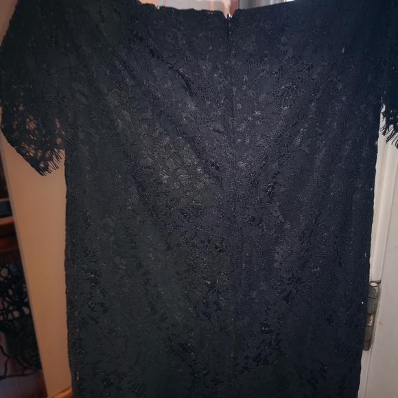 Dynamite lace dress - Picture 5 of 5